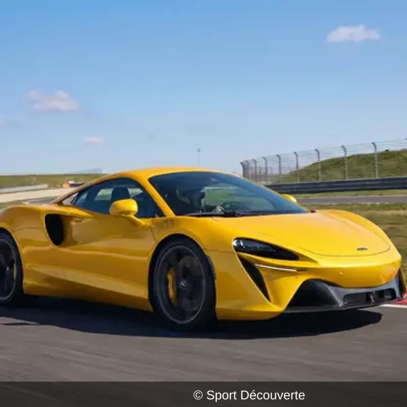 Baptême en McLaren Artura - Circuit de Mettet