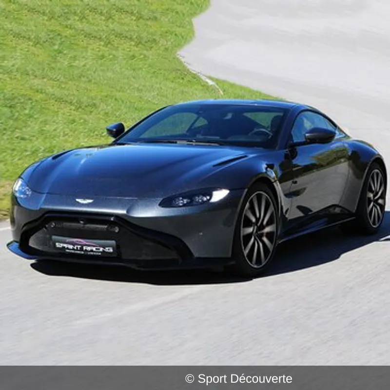 Coffret Pilotage Aston Martin sur le circuit de Mettet