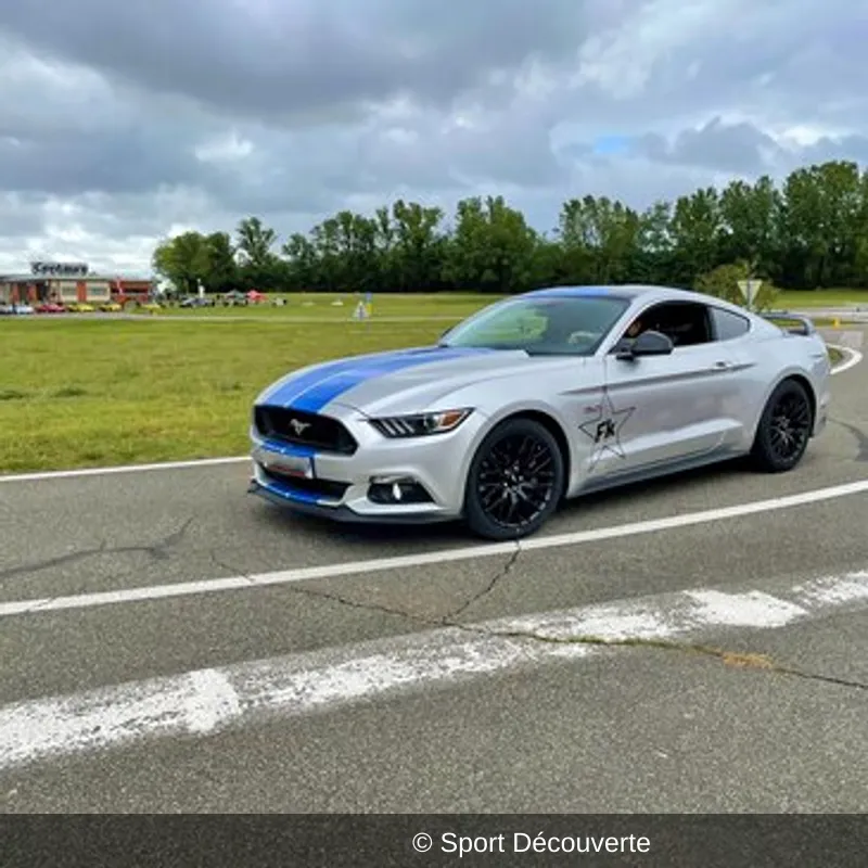 Coffret Pilotage Enfant en Ford Mustang à Nantes