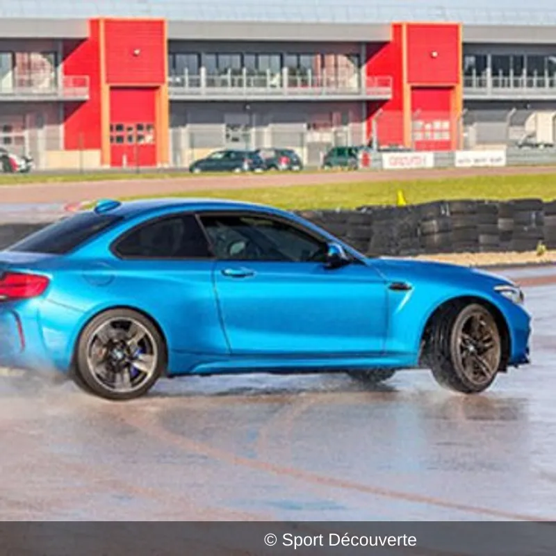 Coffret Pilotage Glisse sur le circuit de la Ferté Gaucher