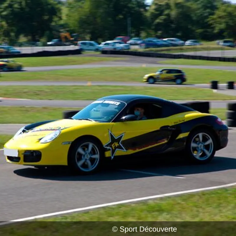 Coffret Pilotage Multivolant Enfant à Magny-Cours