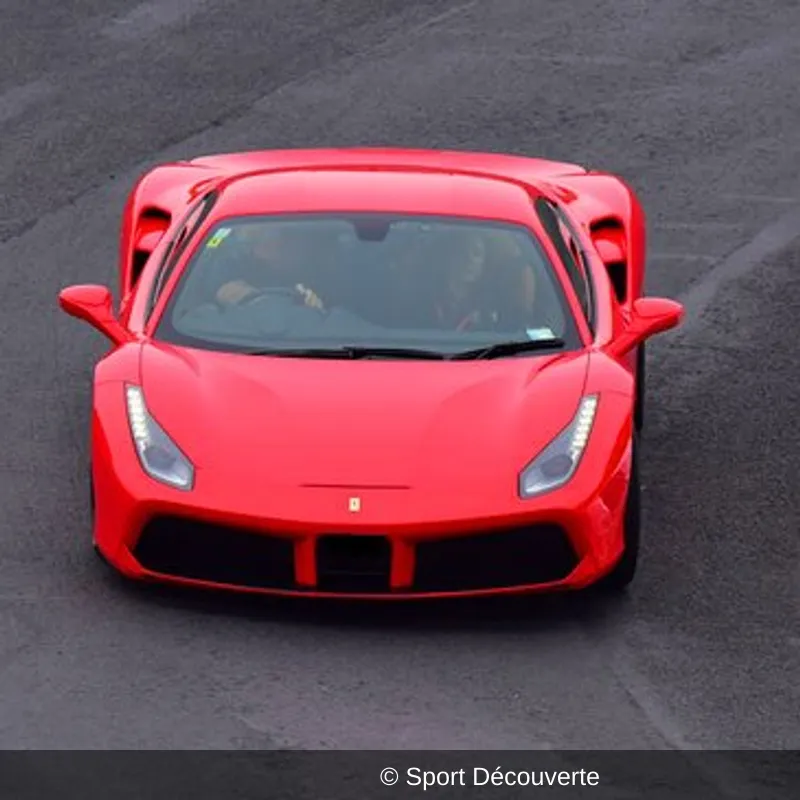 Pilotage Ferrari 488 GTB sur le circuit d’Abbeville