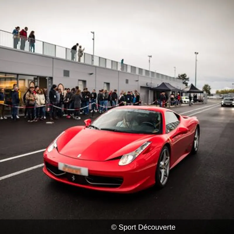 Pilotage Ferrari 488 GTB sur le circuit de Château-Gaillard