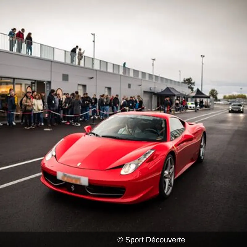 Pilotage Ferrari 488 GTB sur le circuit de Magny-Cours
