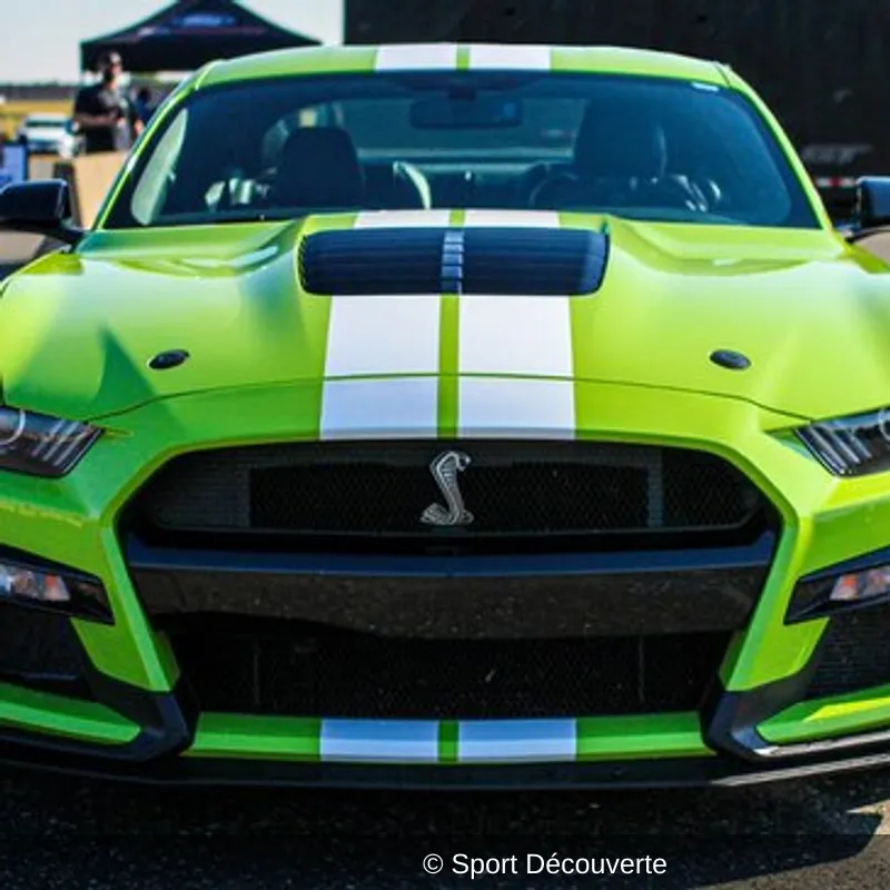 Pilotage Mustang Shelby GT500 sur le circuit d’Abbeville