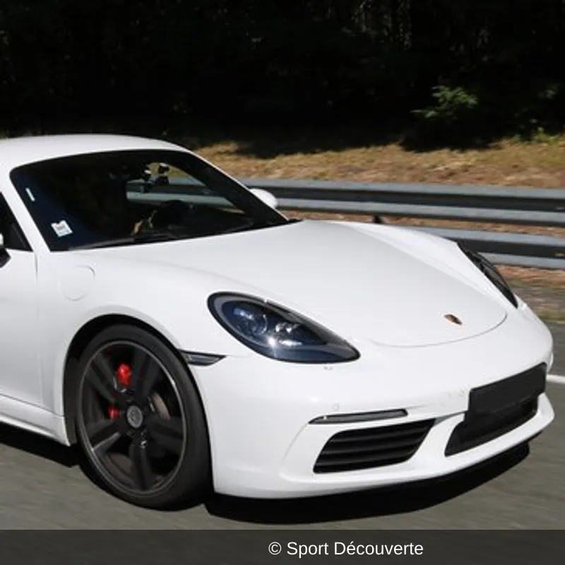 Pilotage Porsche 718 Cayman S sur le circuit de Ladoux