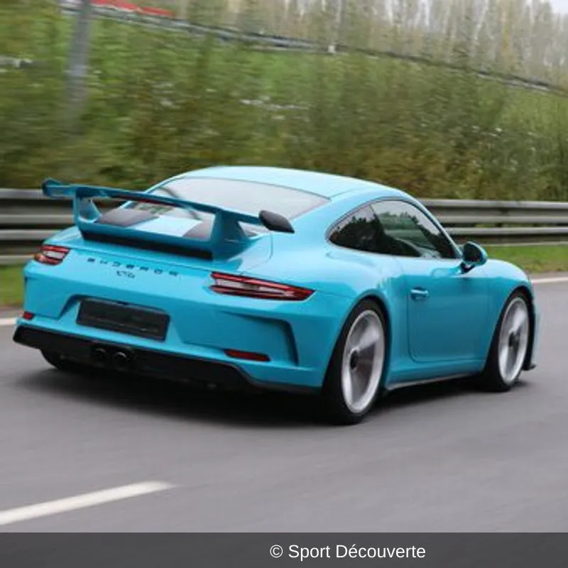 Pilotage Porsche 991 GT3 sur le circuit du Roussillon