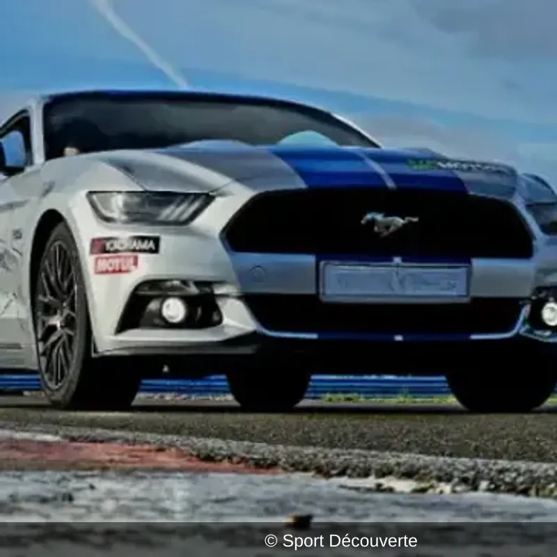 Pilotage pour Enfant en Ford Mustang à Brissac