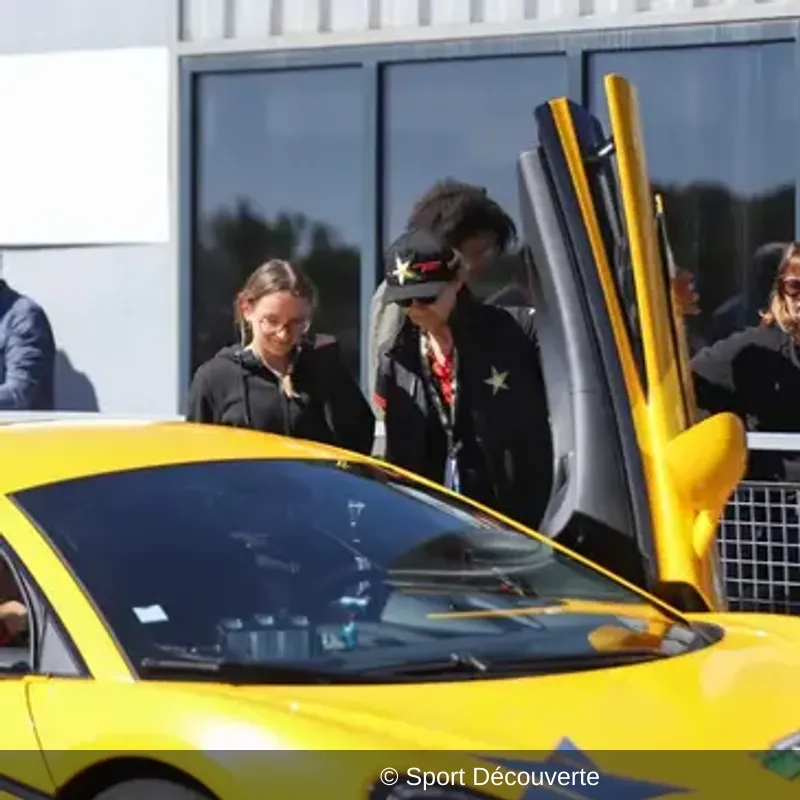 Pilotage pour Enfant en McLaren 540C à Brissac